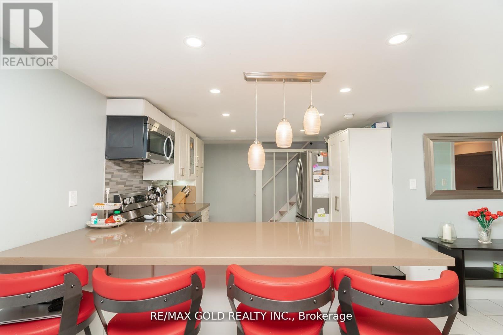 9 Ashwood Crescent, Brampton, Ontario  L6T 1M1 - Photo 28 - W12544380