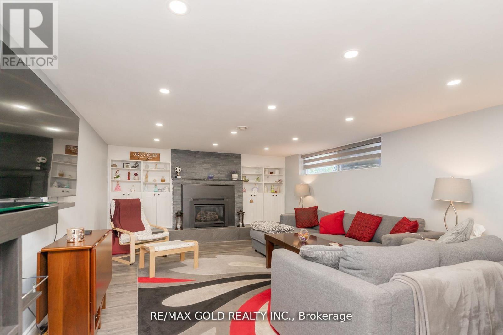 9 Ashwood Crescent, Brampton, Ontario  L6T 1M1 - Photo 29 - W12544380