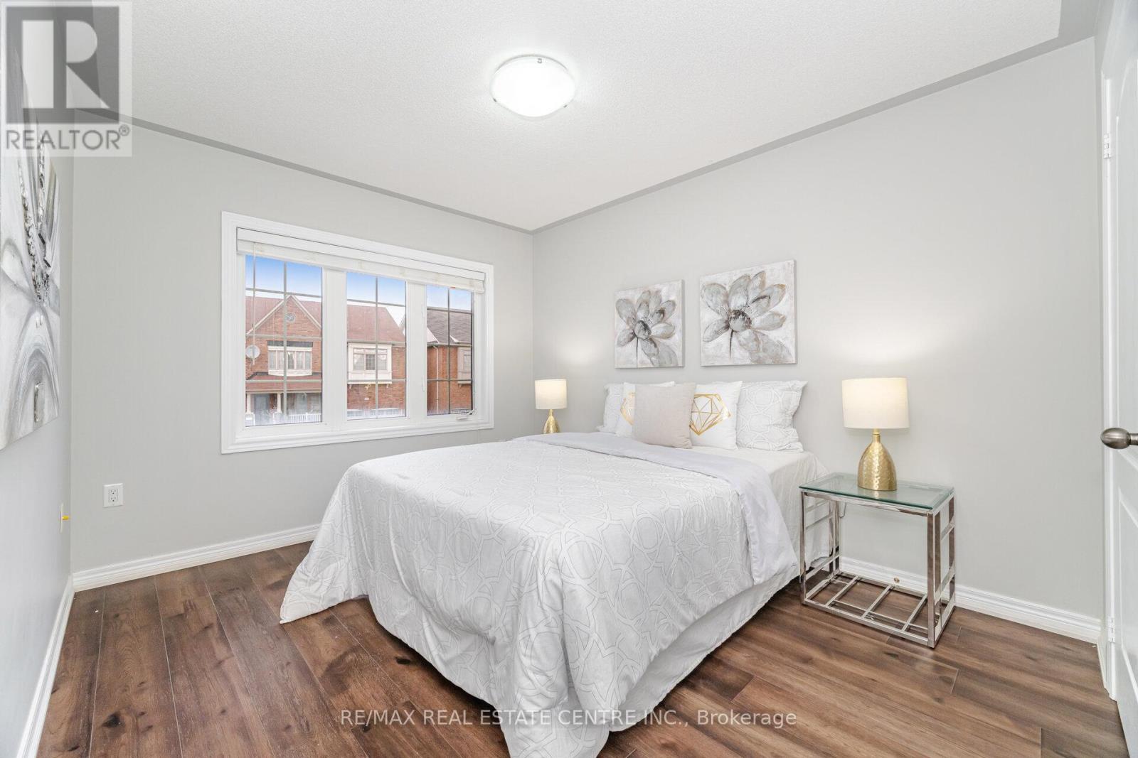 236 Giddings Crescent, Milton, Ontario  L9T 7A7 - Photo 32 - W12544392