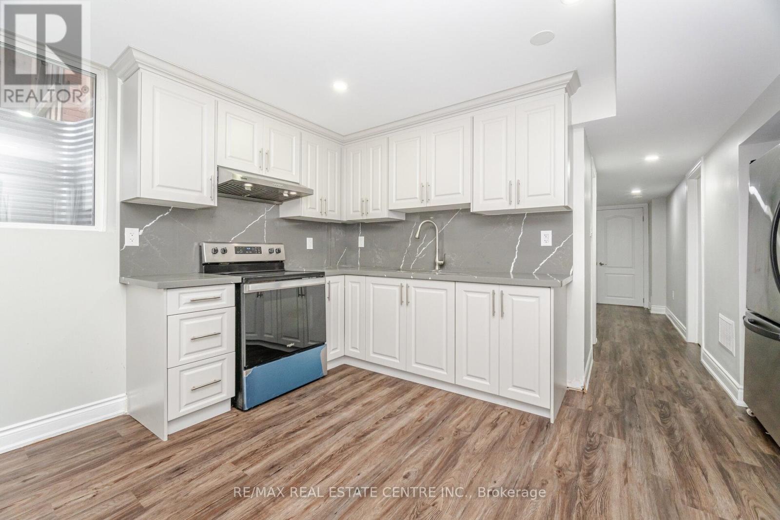 236 Giddings Crescent, Milton, Ontario  L9T 7A7 - Photo 39 - W12544392