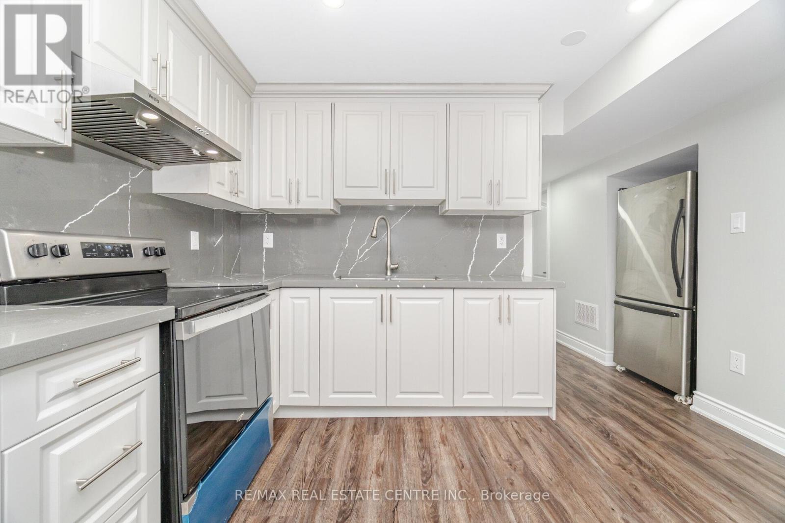 236 Giddings Crescent, Milton, Ontario  L9T 7A7 - Photo 40 - W12544392