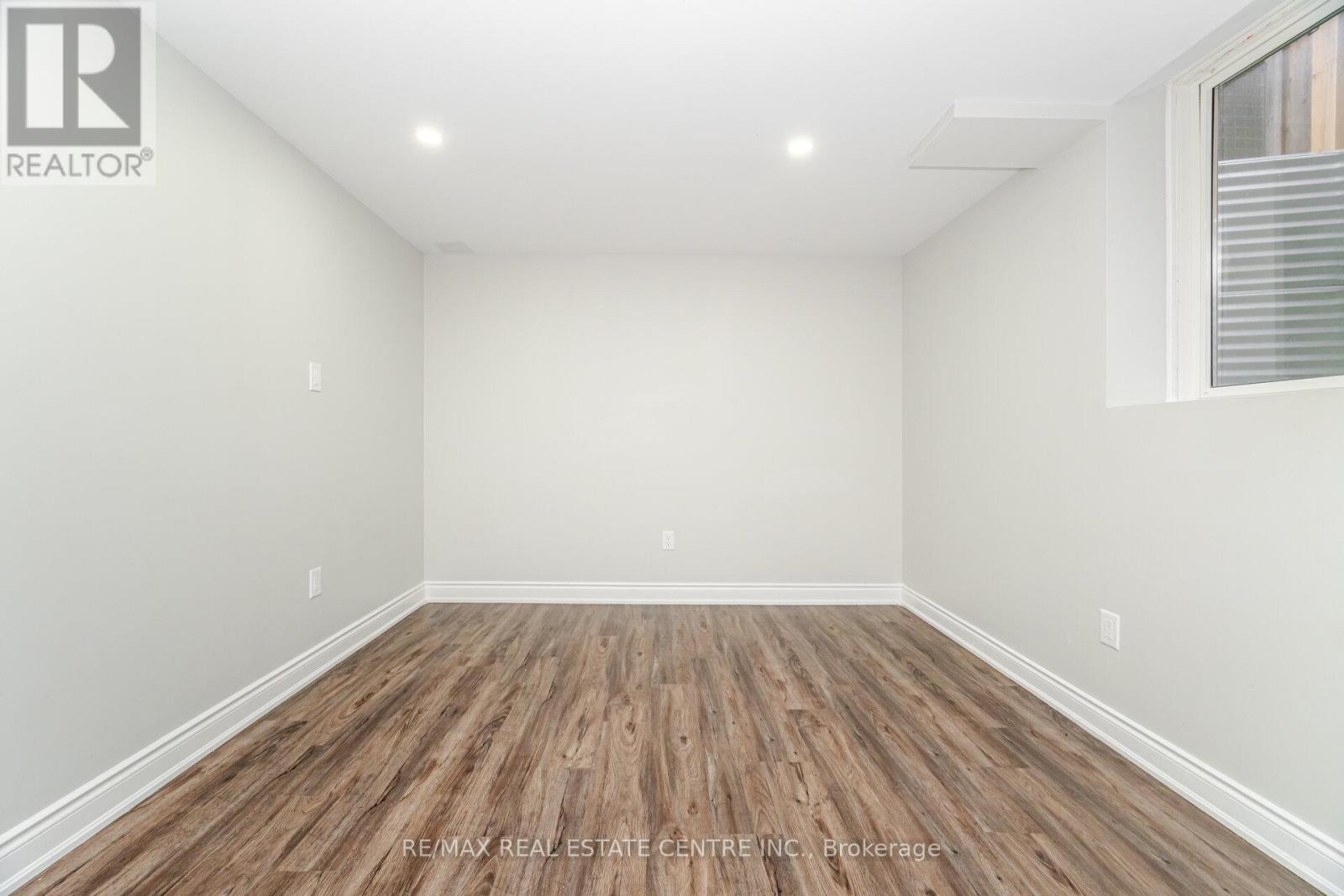 236 Giddings Crescent, Milton, Ontario  L9T 7A7 - Photo 42 - W12544392