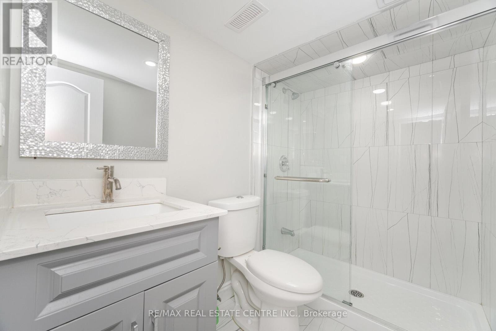 236 Giddings Crescent, Milton, Ontario  L9T 7A7 - Photo 44 - W12544392