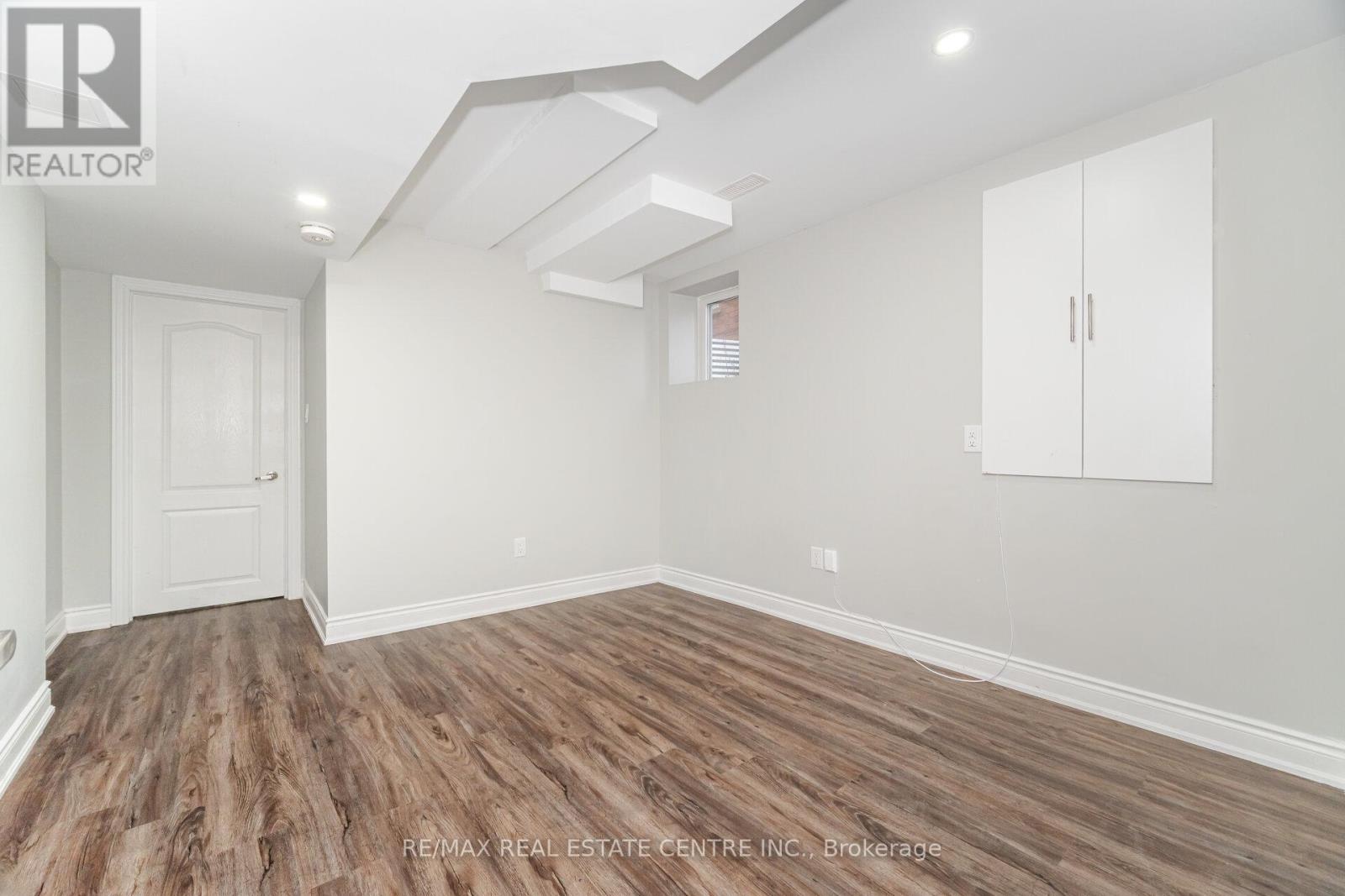 236 Giddings Crescent, Milton, Ontario  L9T 7A7 - Photo 46 - W12544392