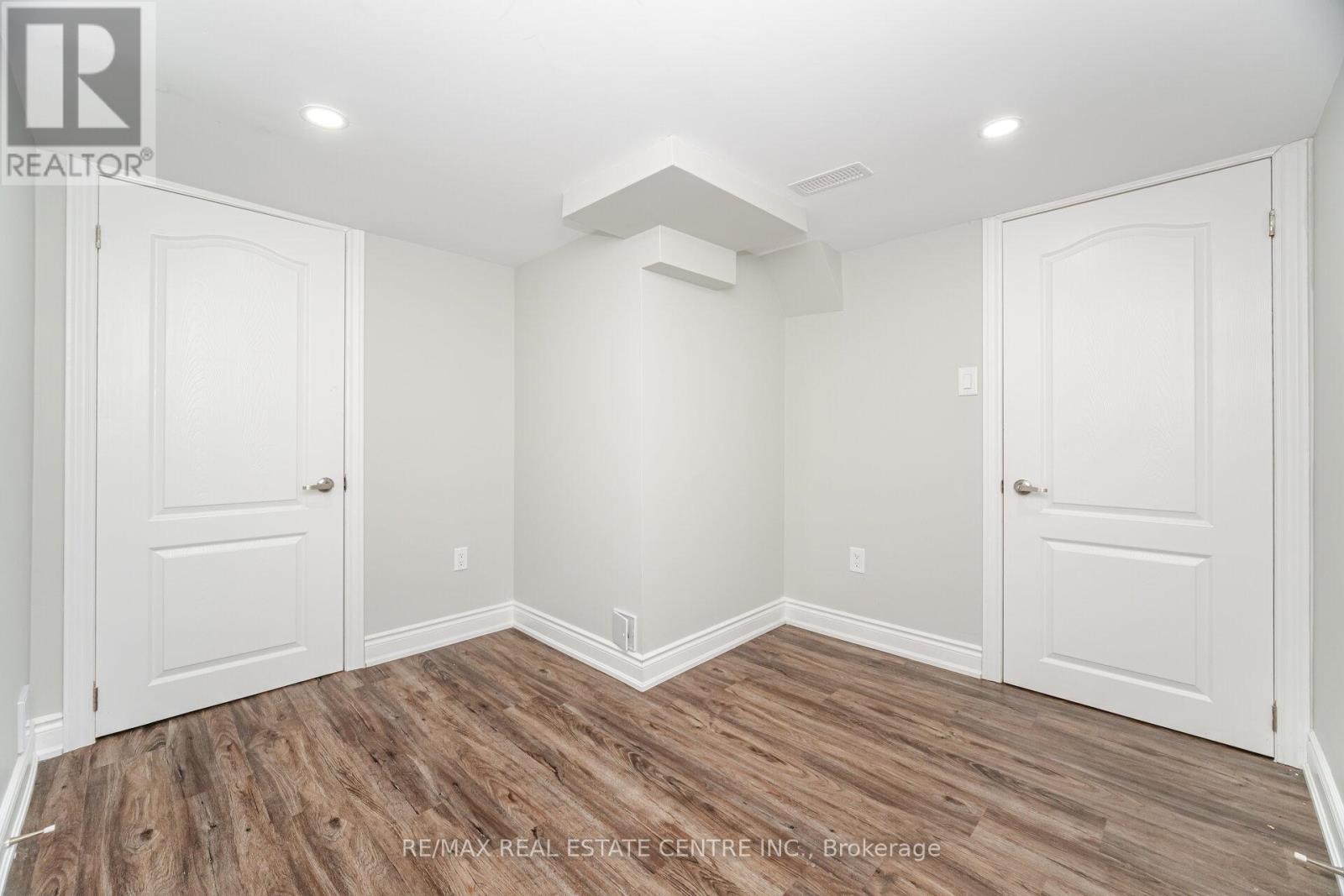 236 Giddings Crescent, Milton, Ontario  L9T 7A7 - Photo 47 - W12544392