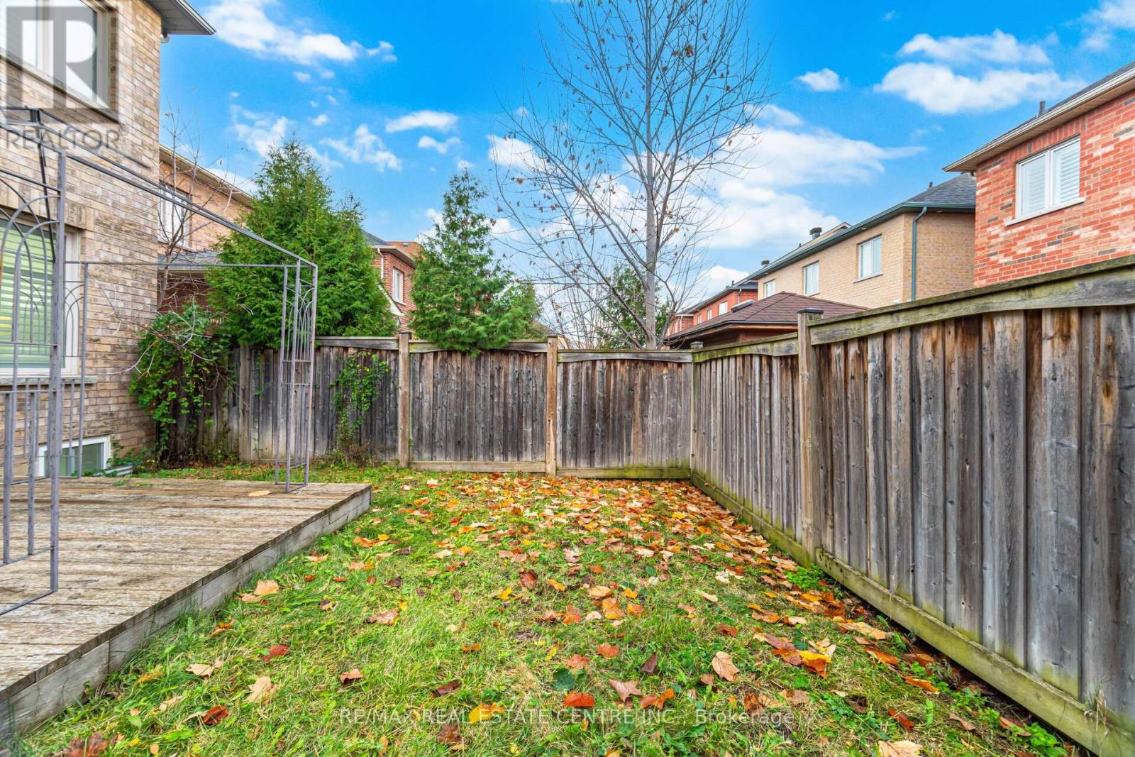 236 Giddings Crescent, Milton, Ontario  L9T 7A7 - Photo 50 - W12544392