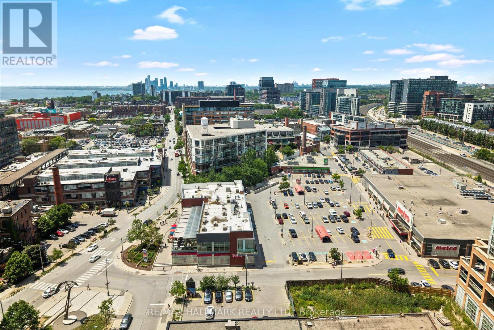 734 - 10 Laidlaw Street, Toronto, Ontario  M6K 1X2 - Photo 33 - W12544396