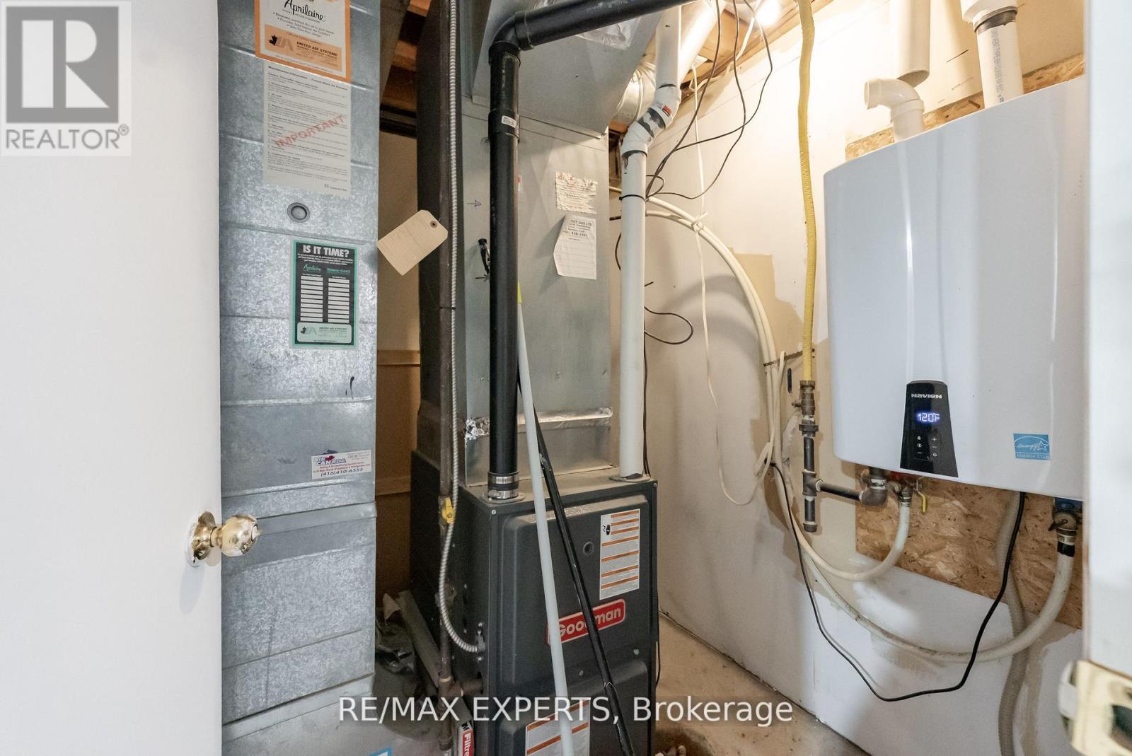 7 Yellow Brick Road, Brampton, Ontario  L6V 4K7 - Photo 18 - W12544480