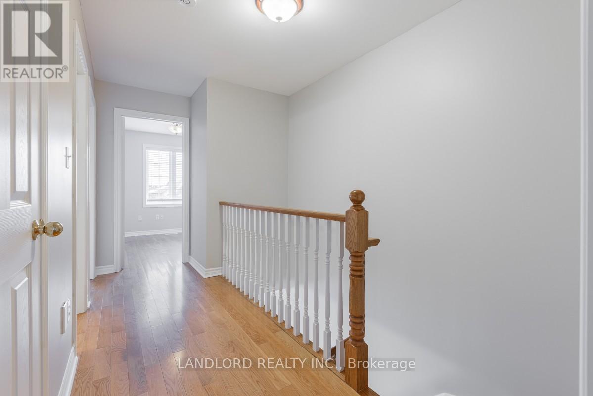 3 - 3071 Treadwells Drive, Mississauga, Ontario  L4X 1L5 - Photo 15 - W12544488