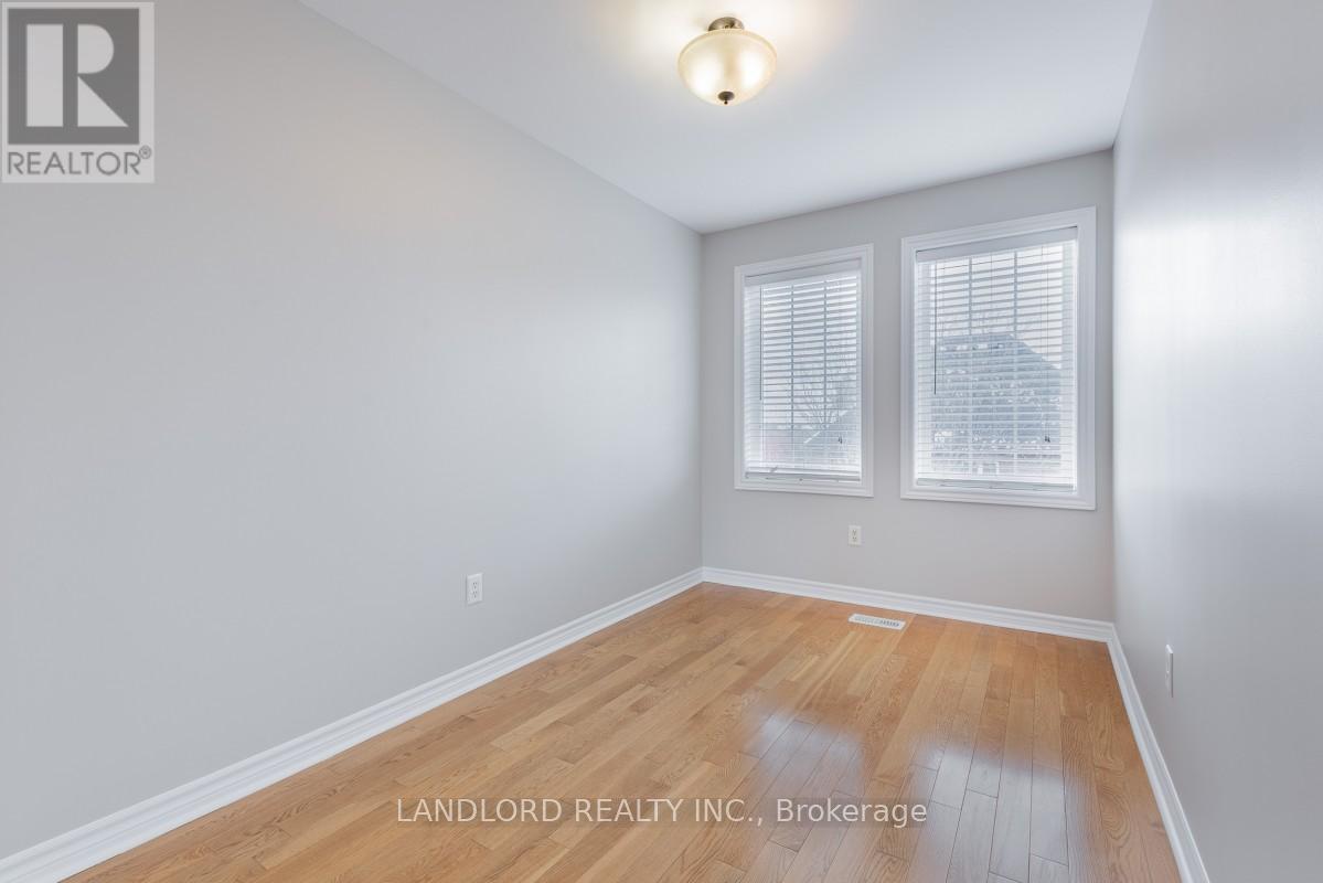 3 - 3071 Treadwells Drive, Mississauga, Ontario  L4X 1L5 - Photo 20 - W12544488