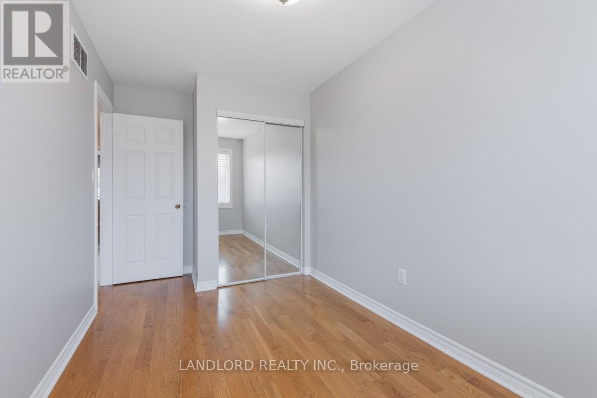 3 - 3071 Treadwells Drive, Mississauga, Ontario  L4X 1L5 - Photo 21 - W12544488