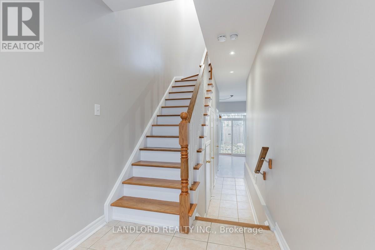 3 - 3071 Treadwells Drive, Mississauga, Ontario  L4X 1L5 - Photo 26 - W12544488