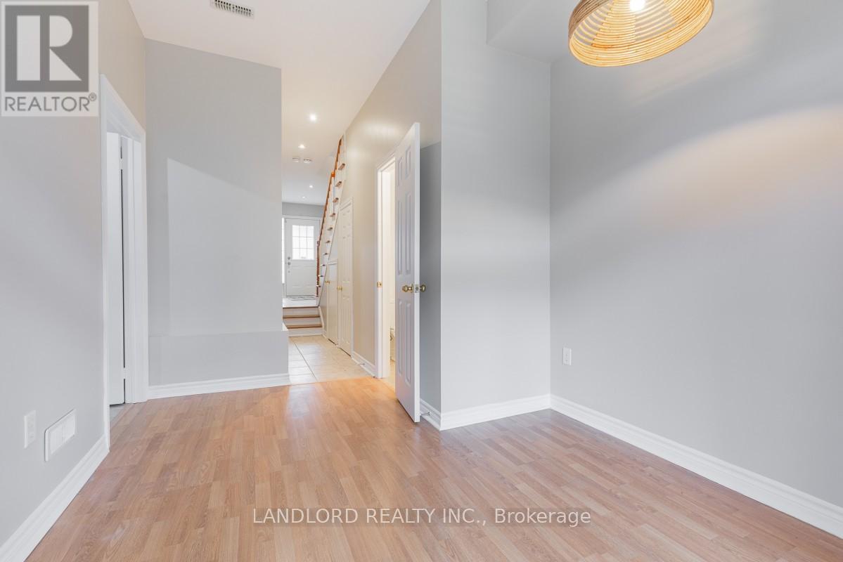 3 - 3071 Treadwells Drive, Mississauga, Ontario  L4X 1L5 - Photo 28 - W12544488