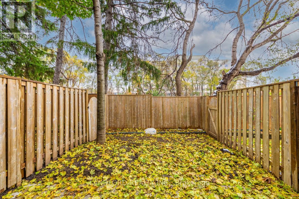 3 - 3071 Treadwells Drive, Mississauga, Ontario  L4X 1L5 - Photo 34 - W12544488