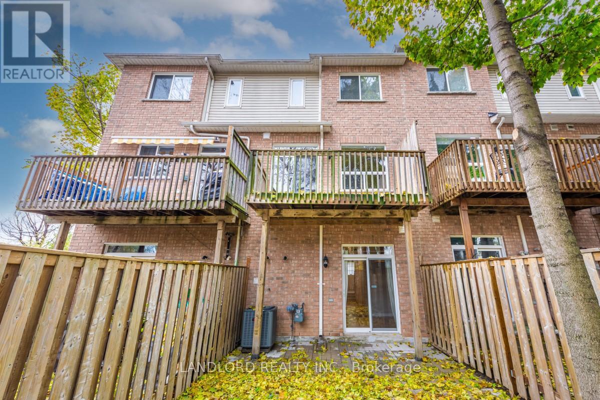 3 - 3071 Treadwells Drive, Mississauga, Ontario  L4X 1L5 - Photo 35 - W12544488