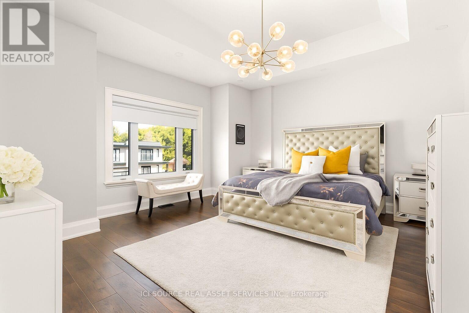 51 Cynthia Road, Toronto, Ontario  M6N 2P8 - Photo 10 - W12544502