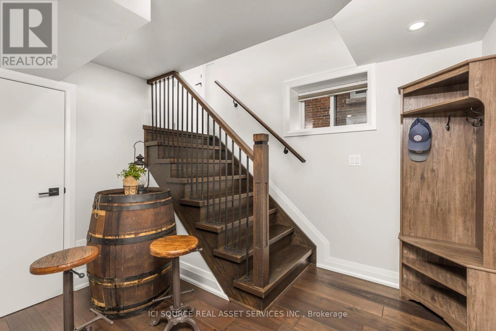 51 Cynthia Road, Toronto, Ontario  M6N 2P8 - Photo 19 - W12544502