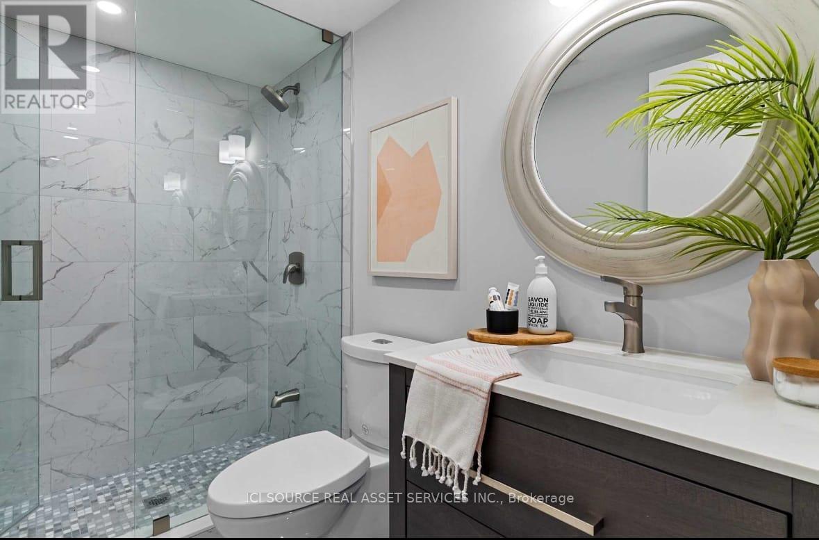 51 Cynthia Road, Toronto, Ontario  M6N 2P8 - Photo 23 - W12544502