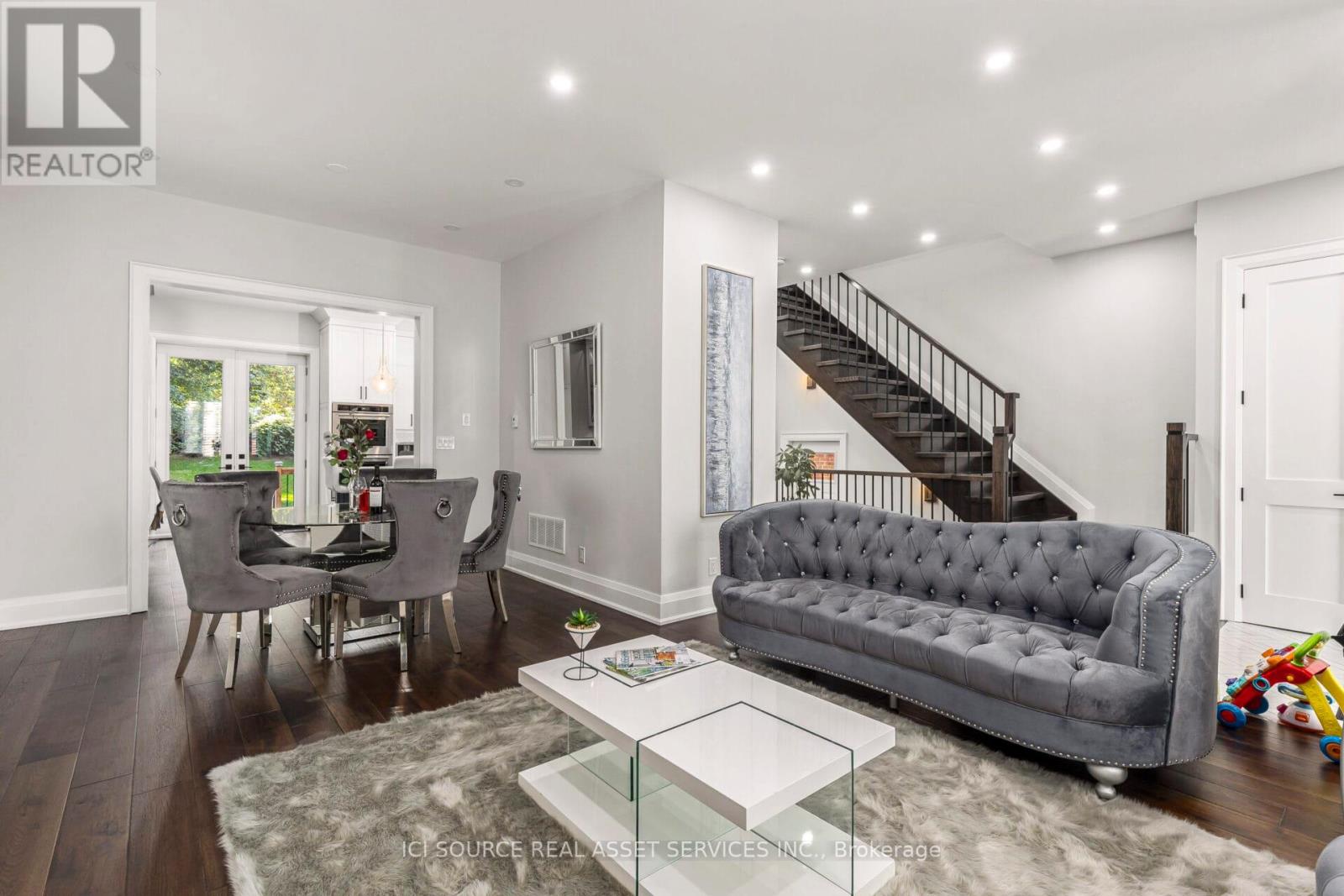 51 Cynthia Road, Toronto, Ontario  M6N 2P8 - Photo 6 - W12544502