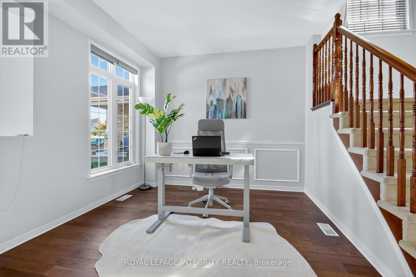 347 Tucana Way, Ottawa, Ontario  K2J 0Z8 - Photo 5 - X12445506