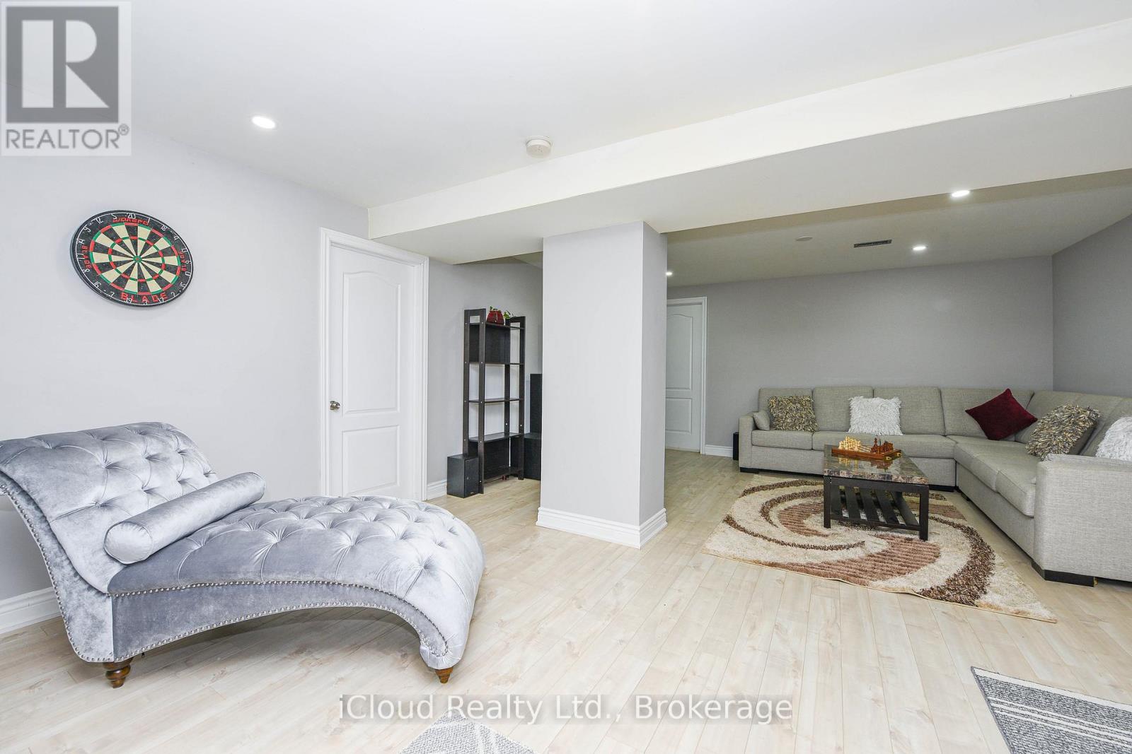 25 Giles Road, Caledon, Ontario  L7K 0B6 - Photo 33 - W12541522