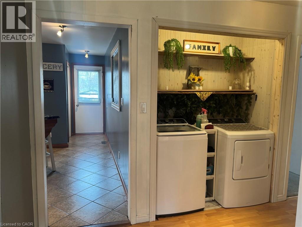 24 Woodhouse Avenue, Port Dover, Ontario N0A 1N8 - Photo 12 - 40787894