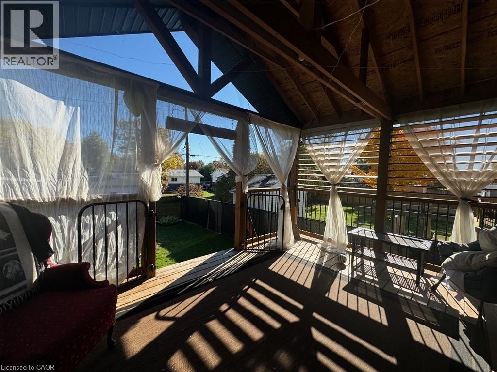 24 Woodhouse Avenue, Port Dover, Ontario N0A 1N8 - Photo 18 - 40787894