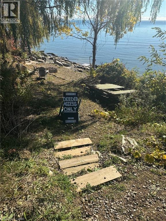 24 Woodhouse Avenue, Port Dover, Ontario N0A 1N8 - Photo 2 - 40787894