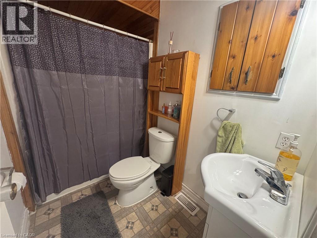 24 Woodhouse Avenue, Port Dover, Ontario N0A 1N8 - Photo 20 - 40787894