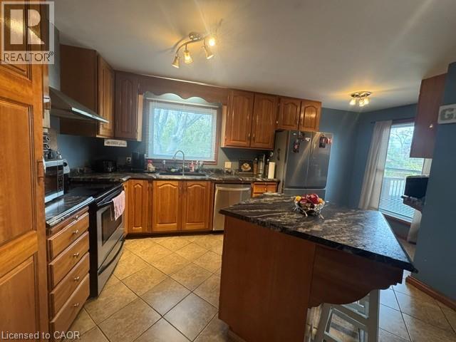 24 Woodhouse Avenue, Port Dover, Ontario N0A 1N8 - Photo 8 - 40787894