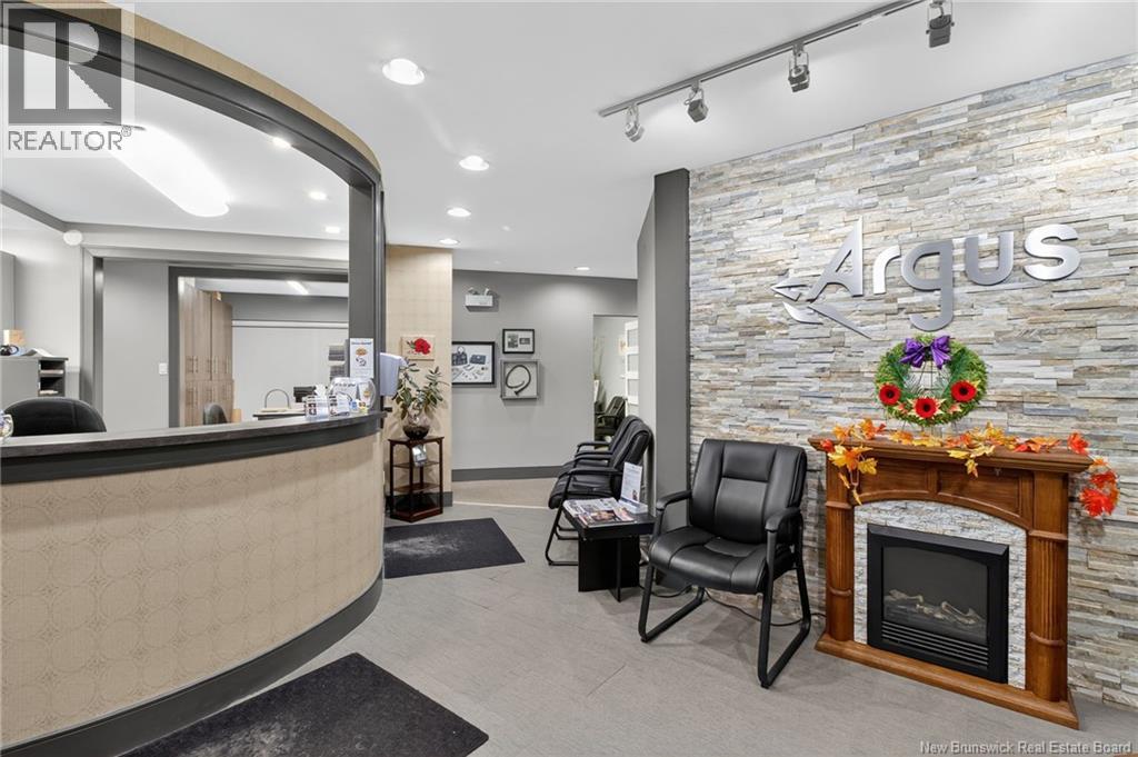 400-408 Mountain Road, Moncton, New Brunswick  E1C 2M9 - Photo 3 - NB129977