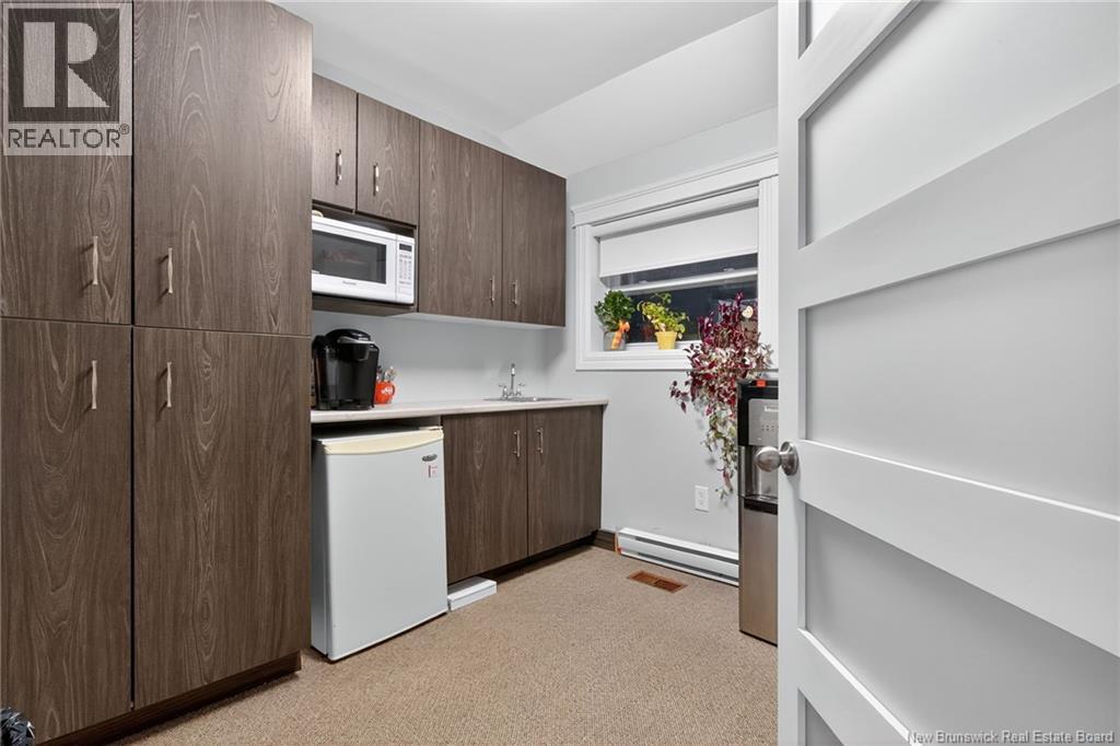 400-408 Mountain Road, Moncton, New Brunswick  E1C 2M9 - Photo 13 - NB129977