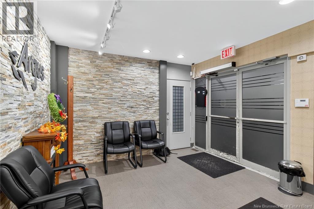 400-408 Mountain Road, Moncton, New Brunswick  E1C 2M9 - Photo 5 - NB129977