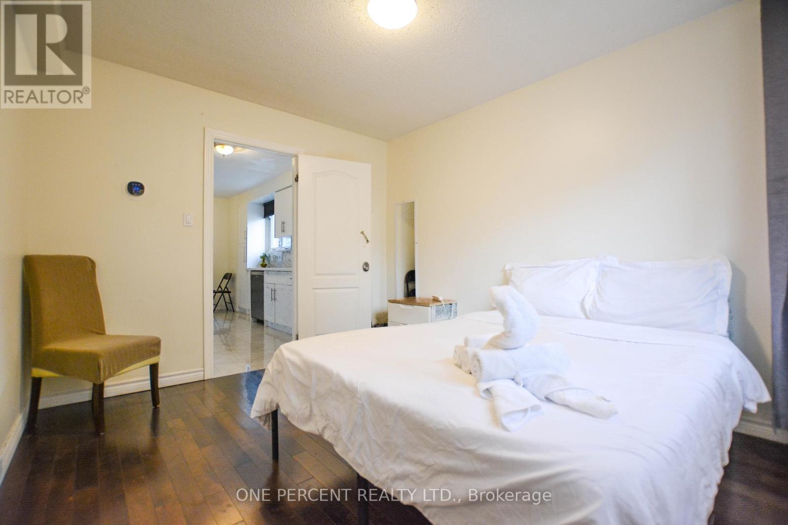 22 Mintwood Drive, Toronto, Ontario  M2M 3A7 - Photo 37 - C12511198