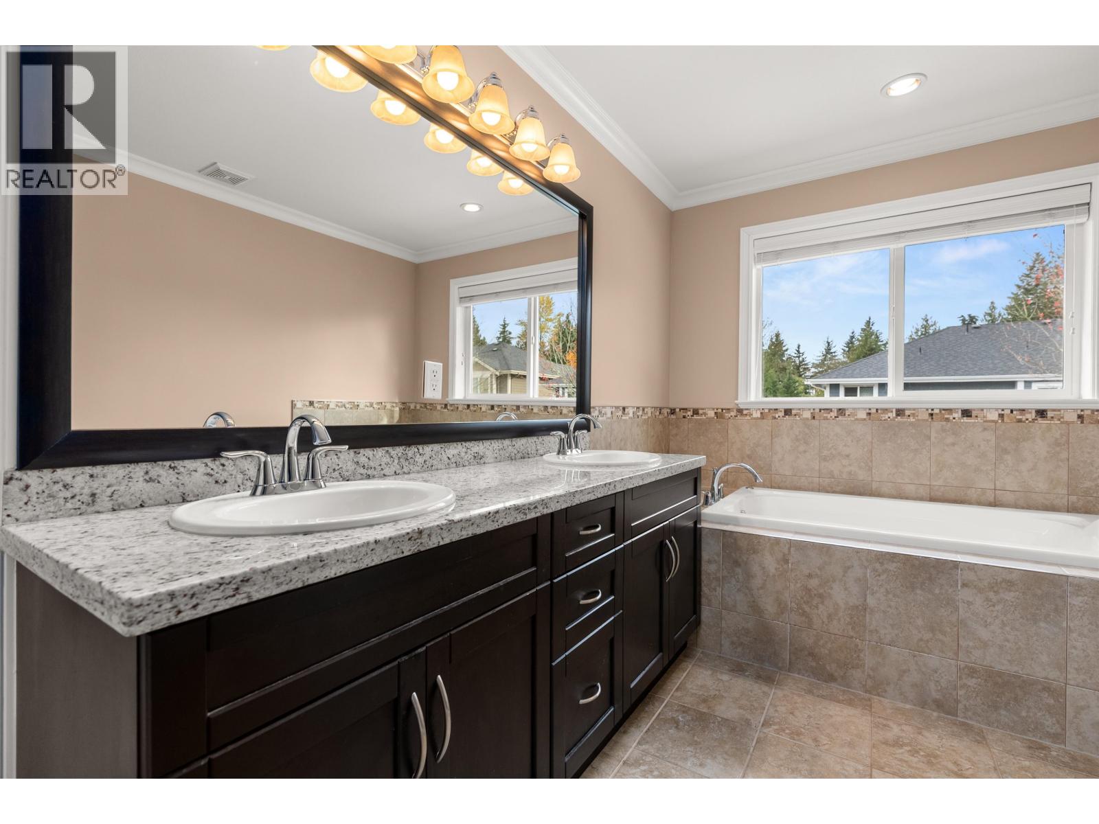 1336 Marguerite Street, Coquitlam, British Columbia  V3E 0E1 - Photo 30 - R3067348