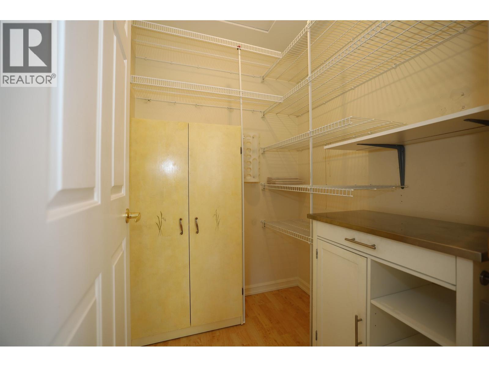 561 Spyglass Place, Gibsons, British Columbia V0N 1V9 - Photo 15 - R3067430