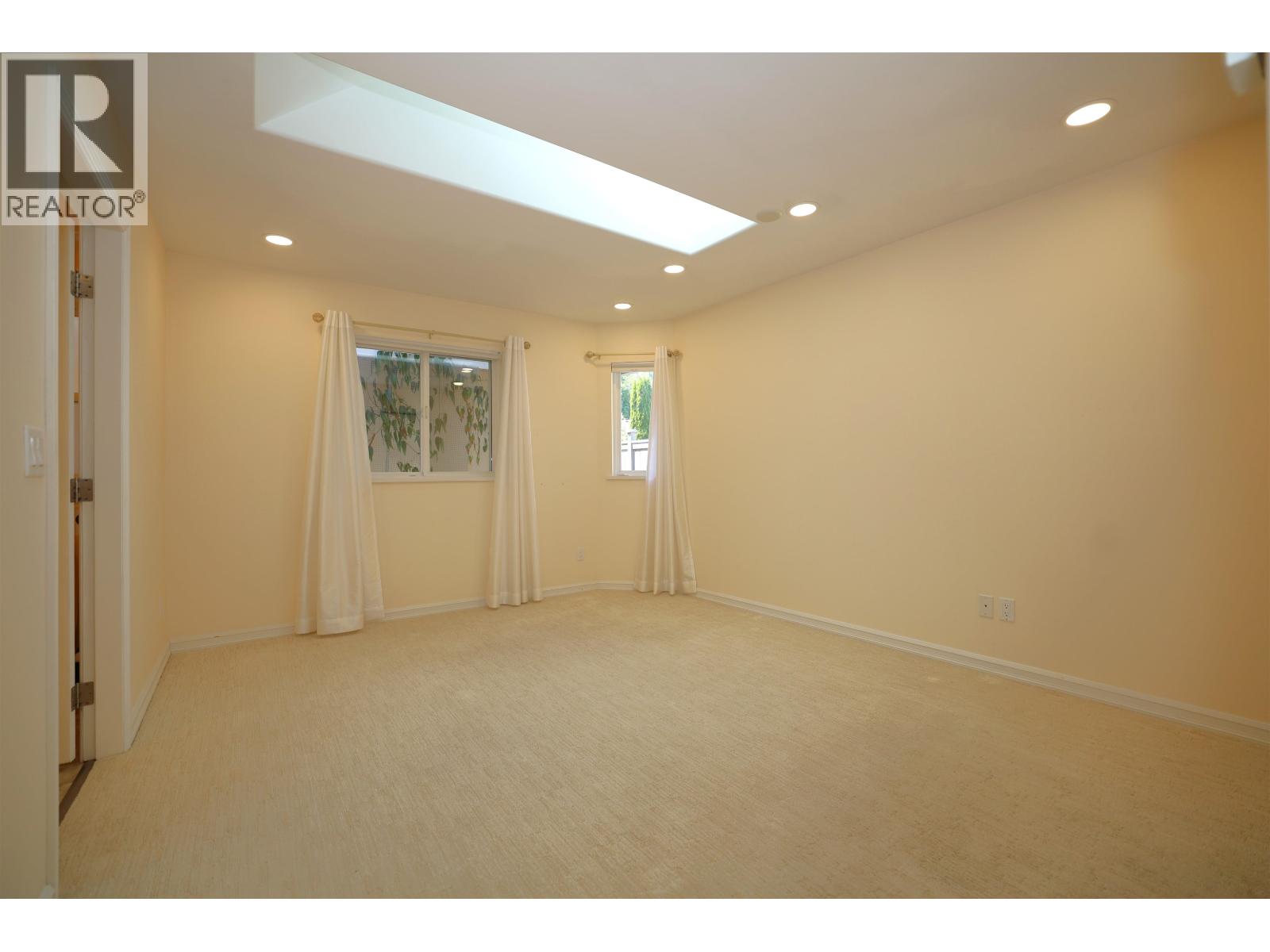 561 Spyglass Place, Gibsons, British Columbia V0N 1V9 - Photo 26 - R3067430