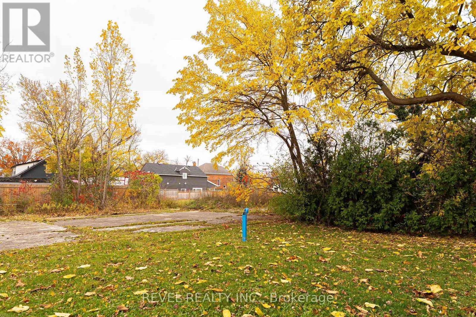 5 Haight Street, St. Catharines, Ontario  L2P 2L9 - Photo 10 - X12544384