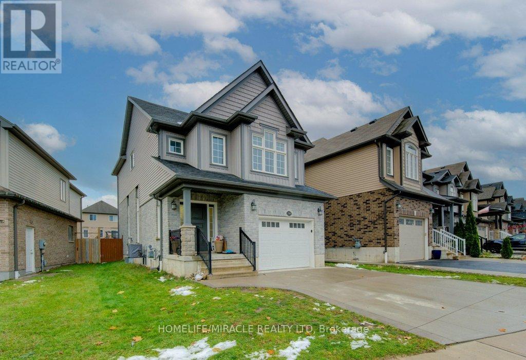 199 Cranbrook Street, Kitchener, Ontario  N2P 2X4 - Photo 2 - X12544394