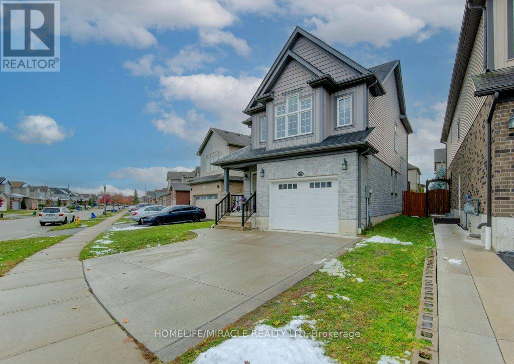 199 Cranbrook Street, Kitchener, Ontario  N2P 2X4 - Photo 3 - X12544394