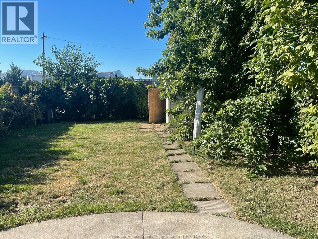 12541 Horwood Crescent Unit# Lower, Tecumseh, Ontario N8N 4T6 - Photo 17 - 25028812