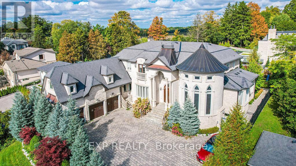 68 Davidson Drive, Vaughan, Ontario L4L 1M3 - Photo 2 - N12425728