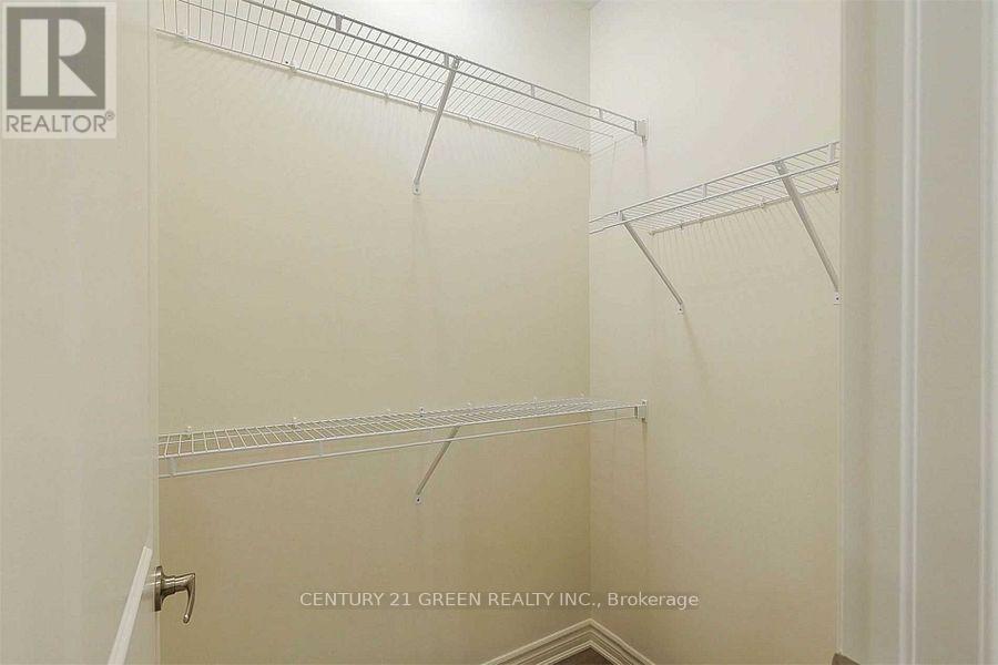 1166 Lloyd Landing Drive, Milton, Ontario L9E 1K1 - Photo 18 - W12543884