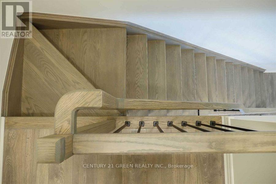 1166 Lloyd Landing Drive, Milton, Ontario L9E 1K1 - Photo 6 - W12543884