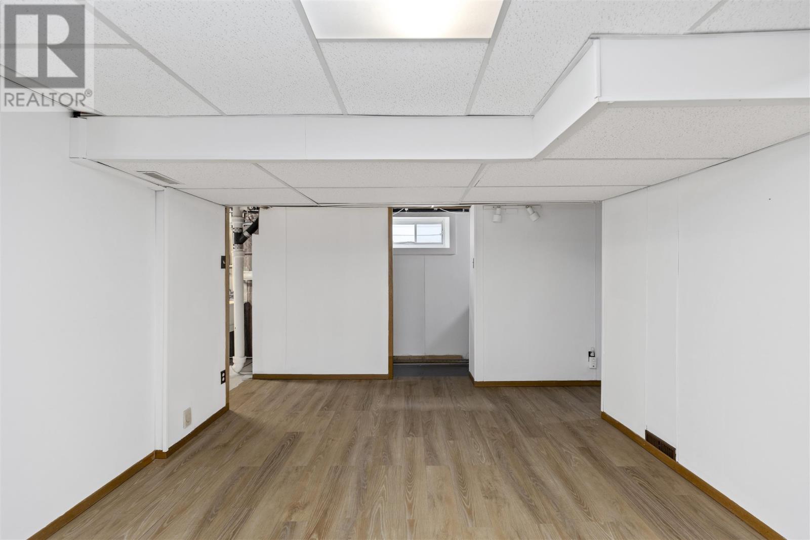 285 Third Ave, Sault Ste. Marie, Ontario P6C 4M2 - Photo 30 - SM253271