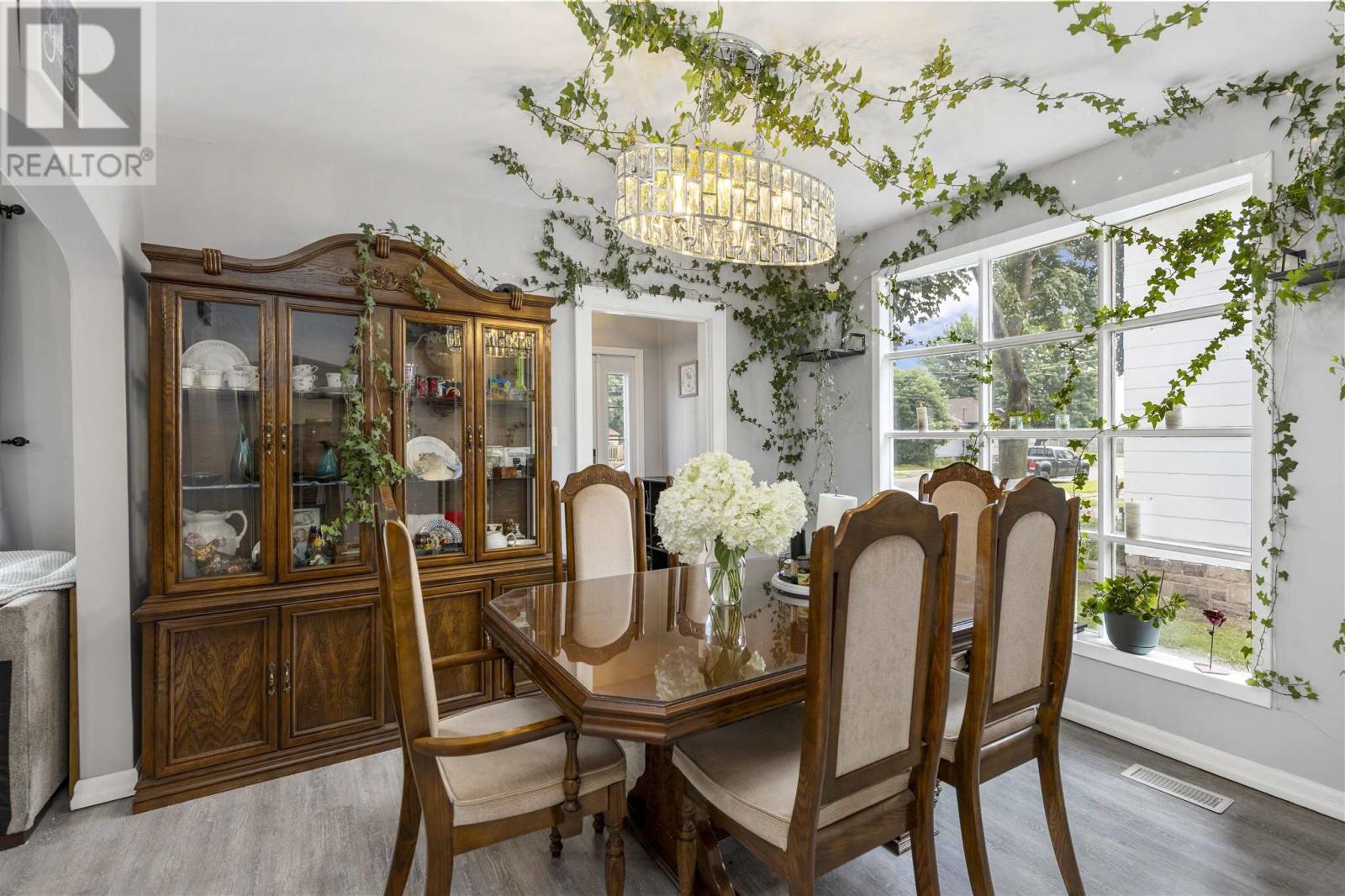 285 Third Ave, Sault Ste. Marie, Ontario P6C 4M2 - Photo 8 - SM253271