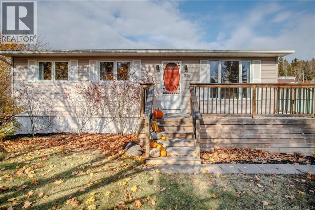 21 Lawrence Long Road, Saint John, New Brunswick  E2M 5Z7 - Photo 3 - NB130134