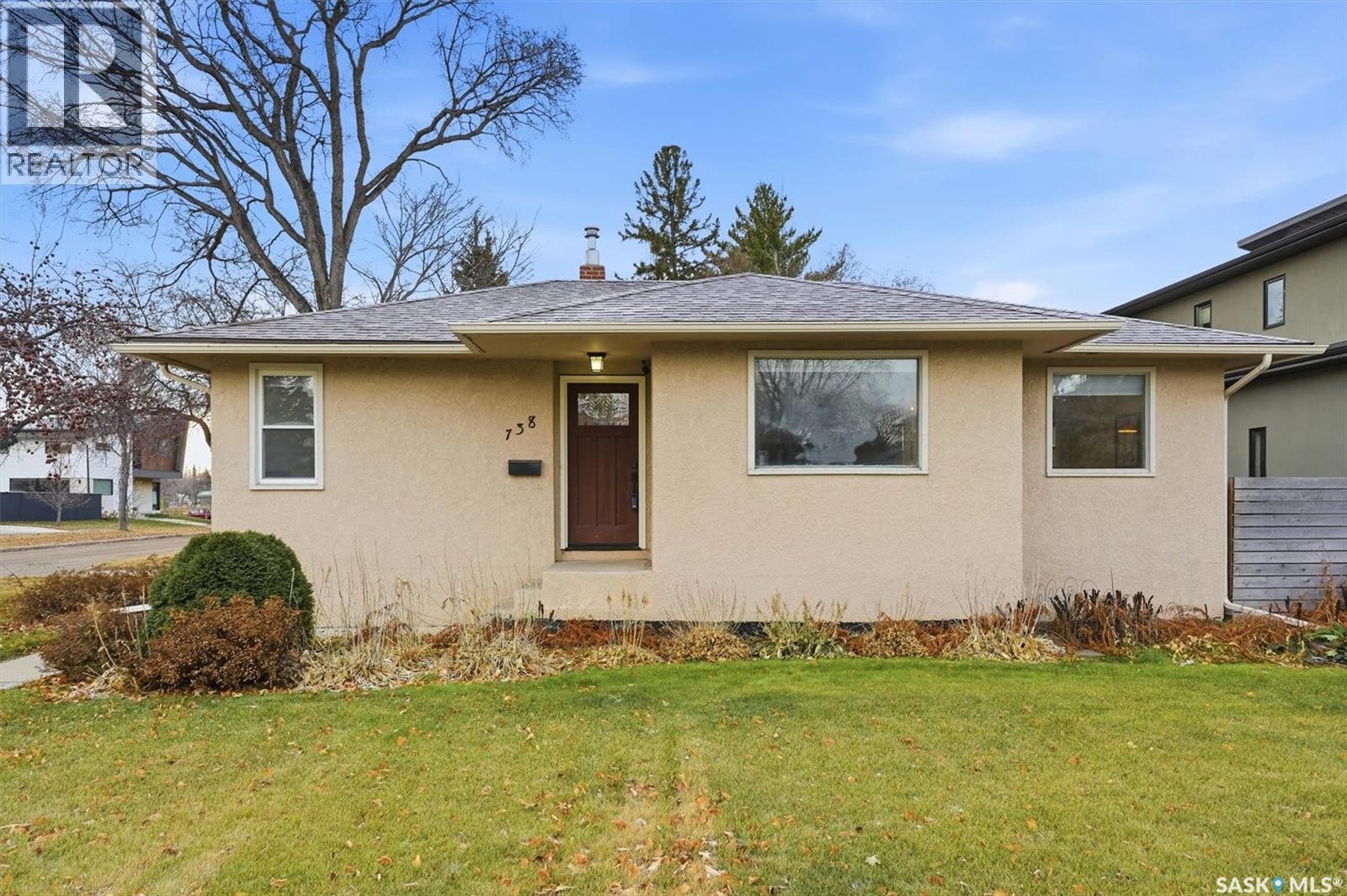 738 3RD STREET E, saskatoon, Saskatchewan