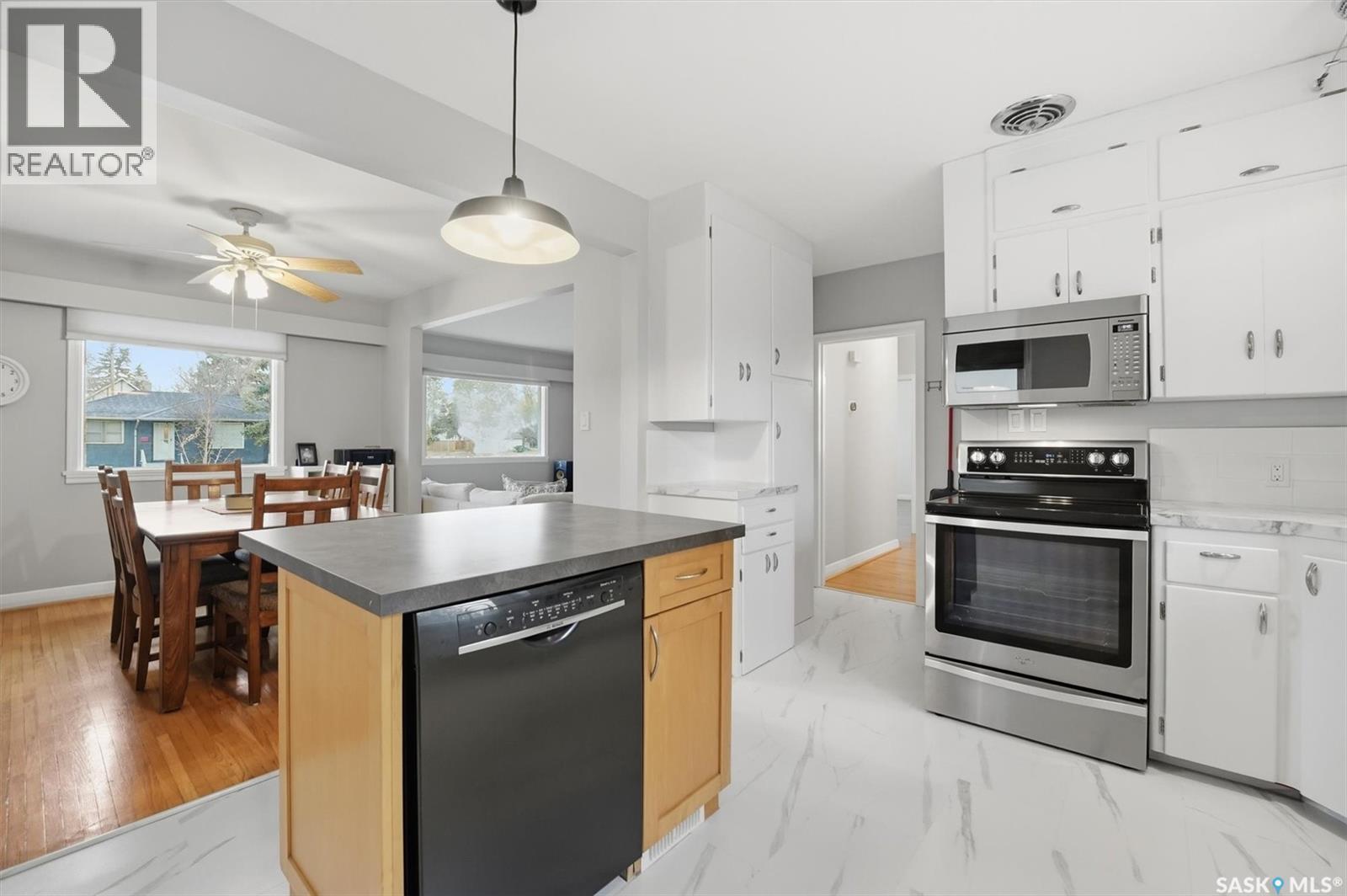 738 3rd Street E, Saskatoon, Saskatchewan  S7H 1M3 - Photo 12 - SK023925