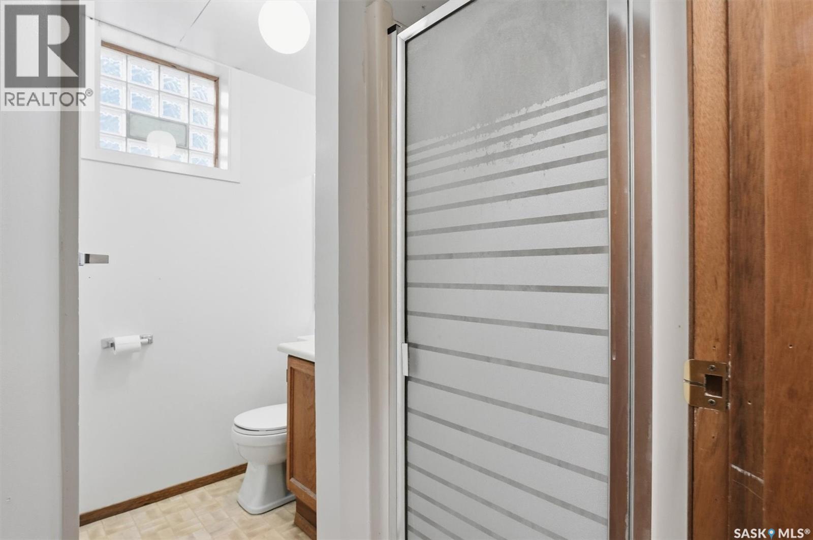 738 3rd Street E, Saskatoon, Saskatchewan  S7H 1M3 - Photo 28 - SK023925